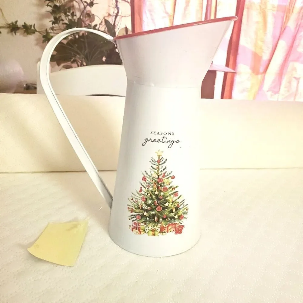 Ashland Iron White Christmas Jug